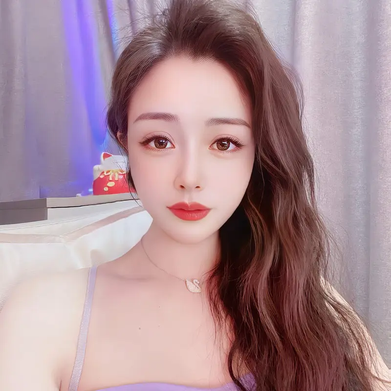 忆美❥❥❥的主播海报