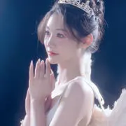 莹宝宝呦♥