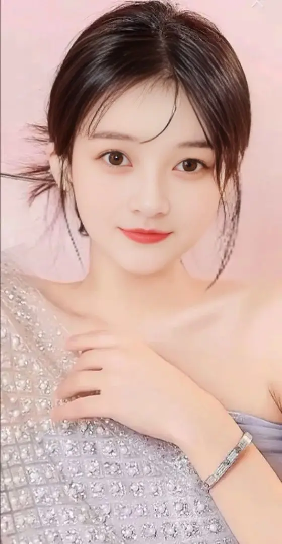 小蛮横的主播照片