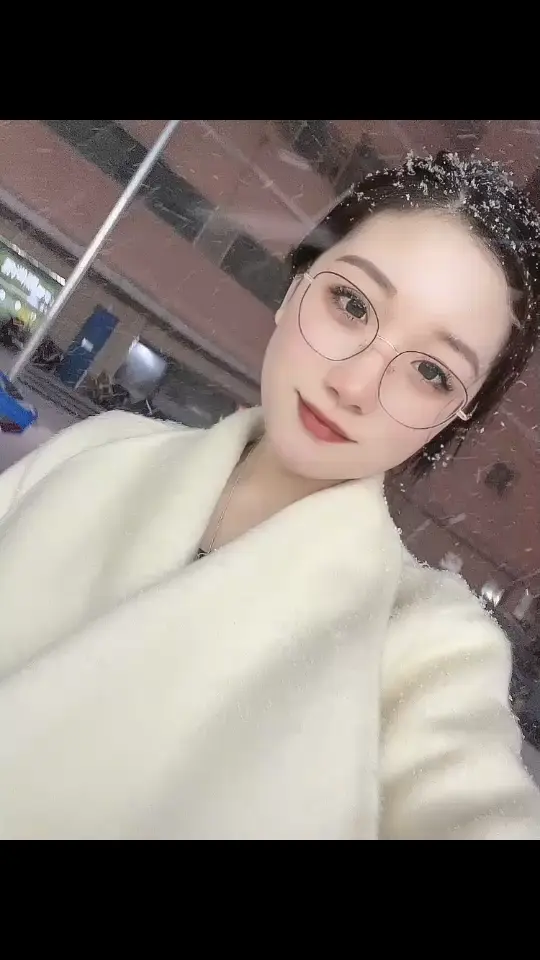 瑞雪飘飘