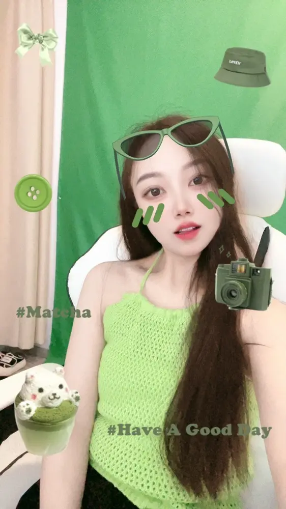 烟火里的尘埃压的主播照片