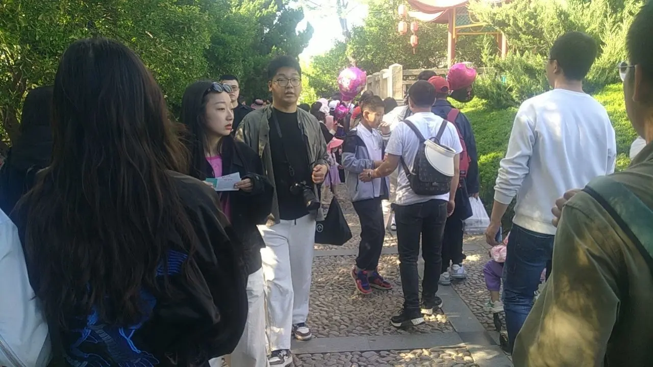 ゝＭ丶╭⌒小川丶ゞ主播图片