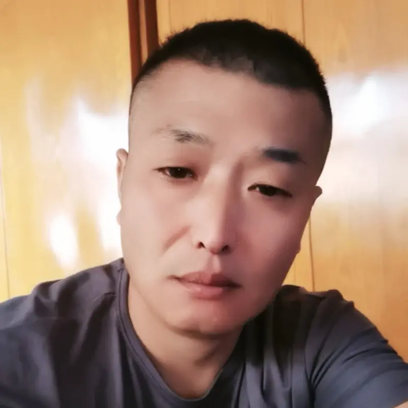 ╰ゝ榦凈an穩い的主播海报