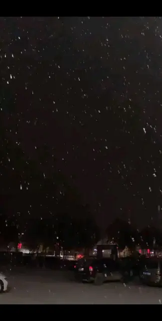 我点高香敬神明，抵我