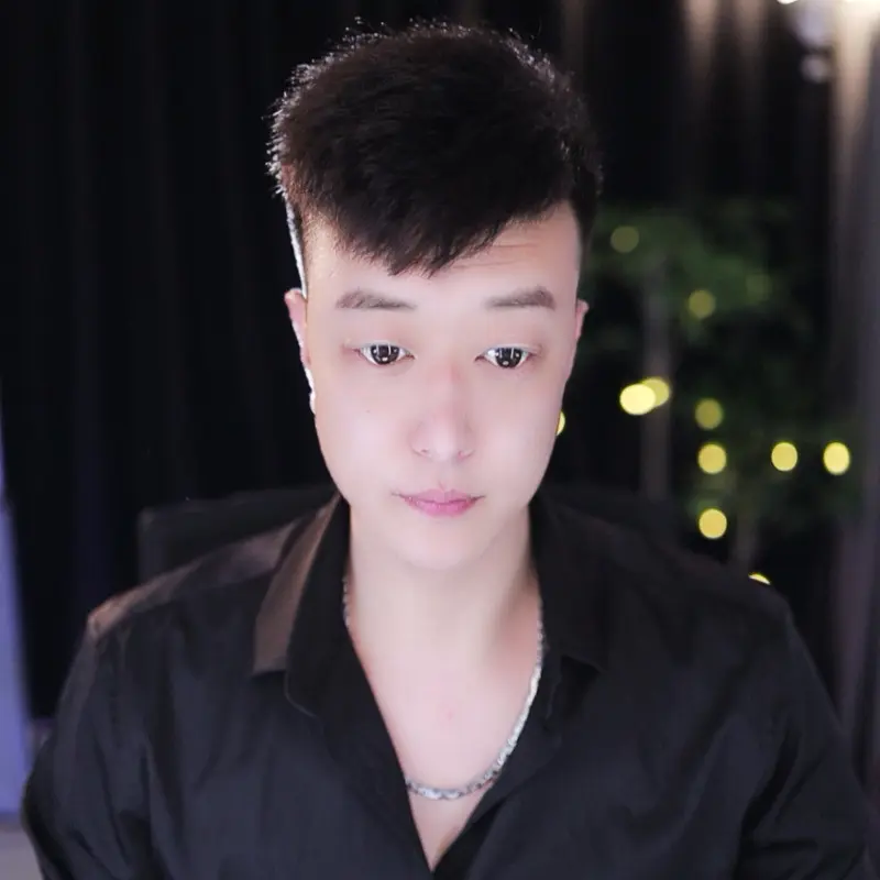 波仔Shmily的主播海报