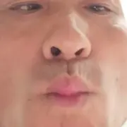 温润麝香猫