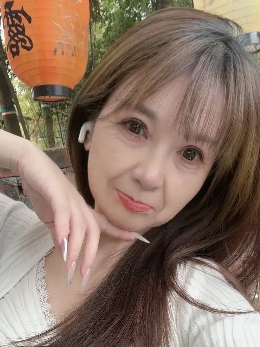 【随缘不变】521的主播照片