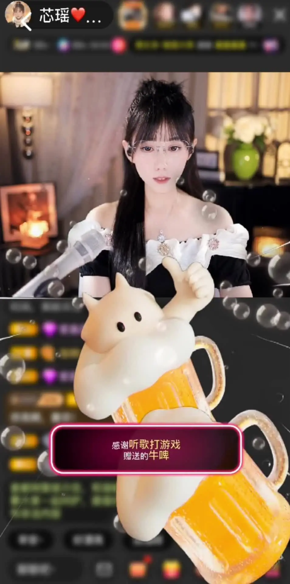 这份不缺席的温暖，就