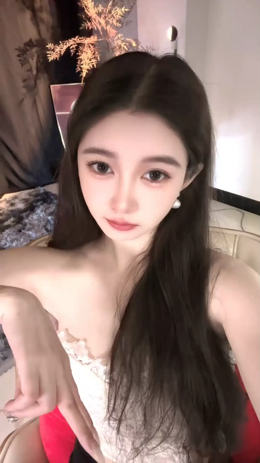 吾家有女初长成，名叫