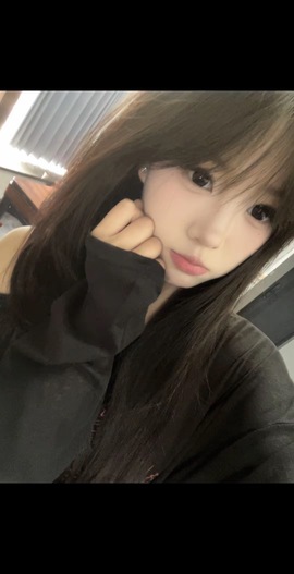 新人~鑫儿主播照片