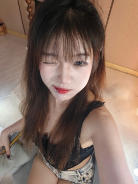 按脚刷医保主播照片