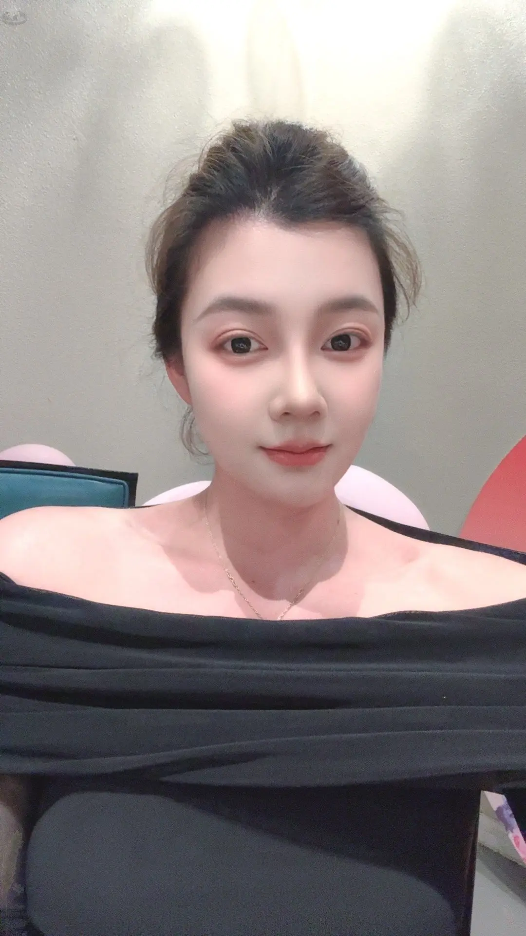 大气(我爱直播)主播图片