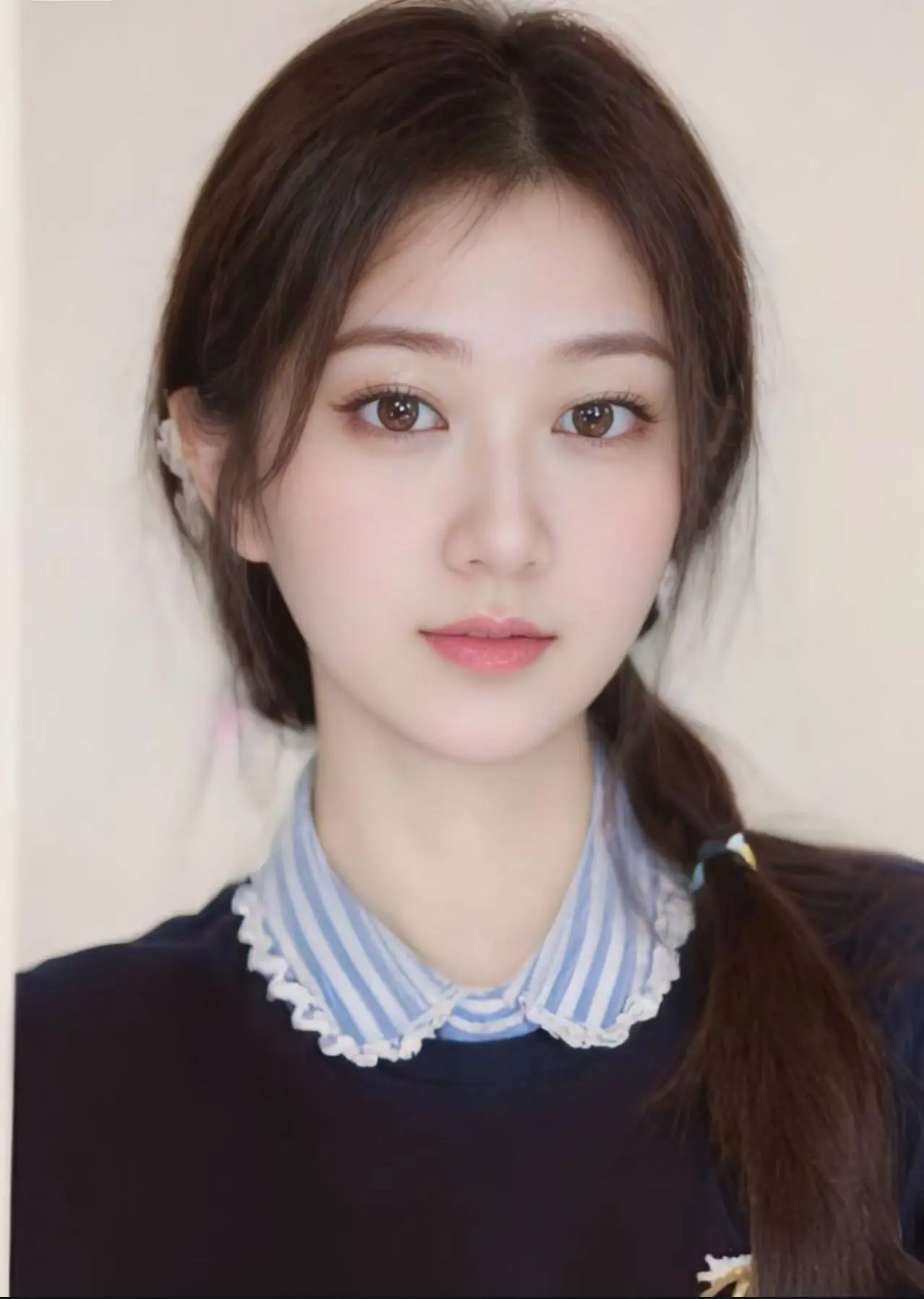 Su-苏苏♥病休主播图片