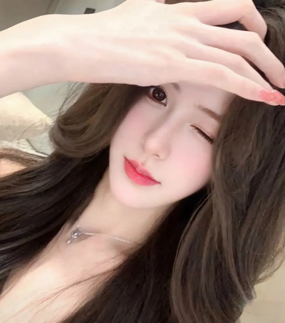 尤一亿☆主播图片
