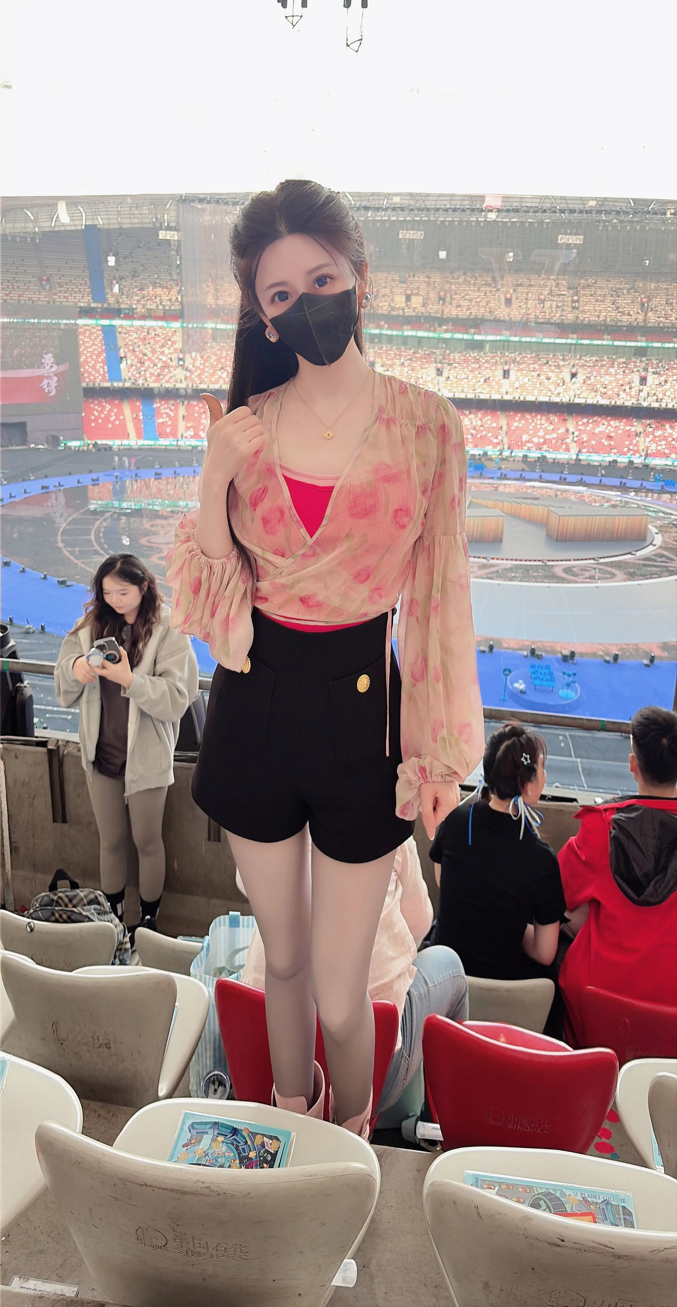休～下周回来甜歌悦宝主播图片