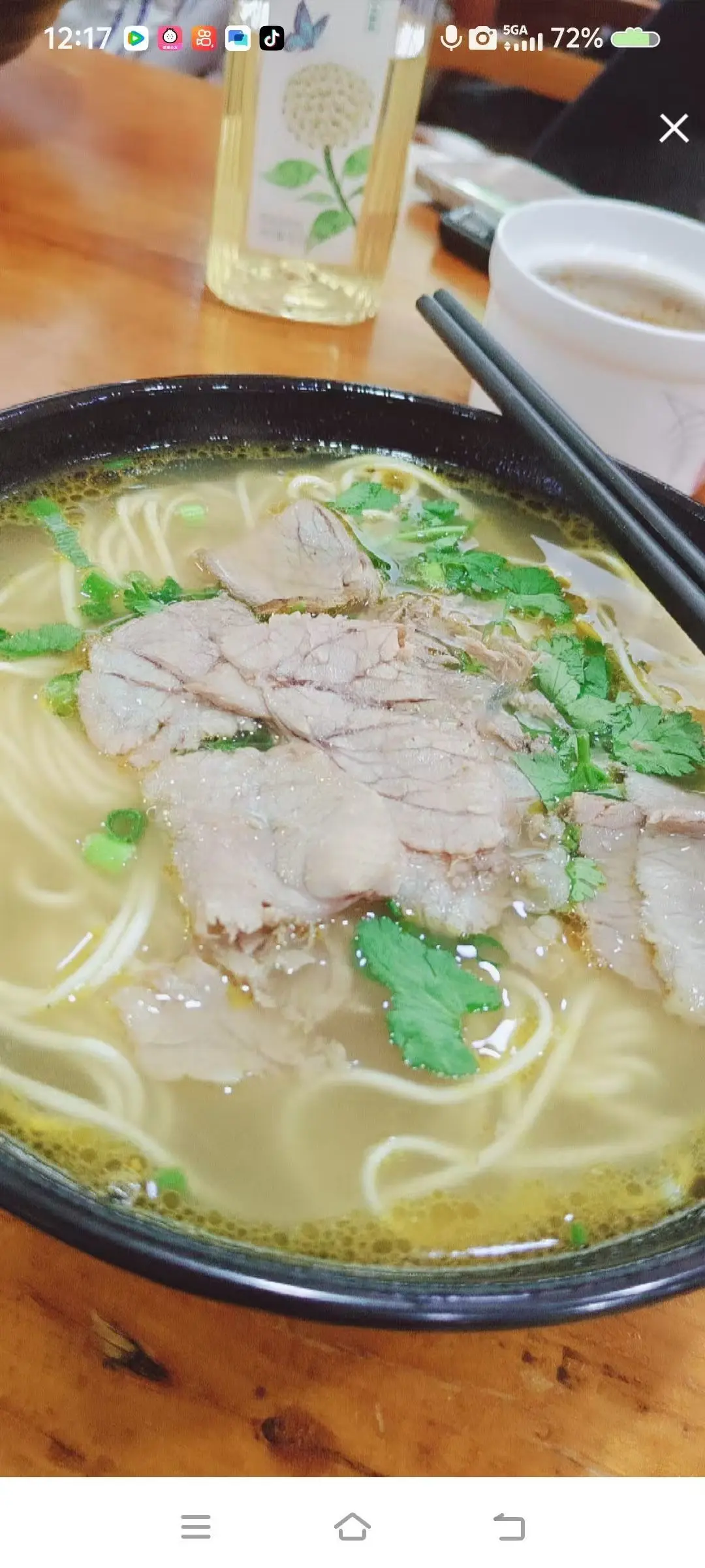 小芳🌸努力版的主播照片
