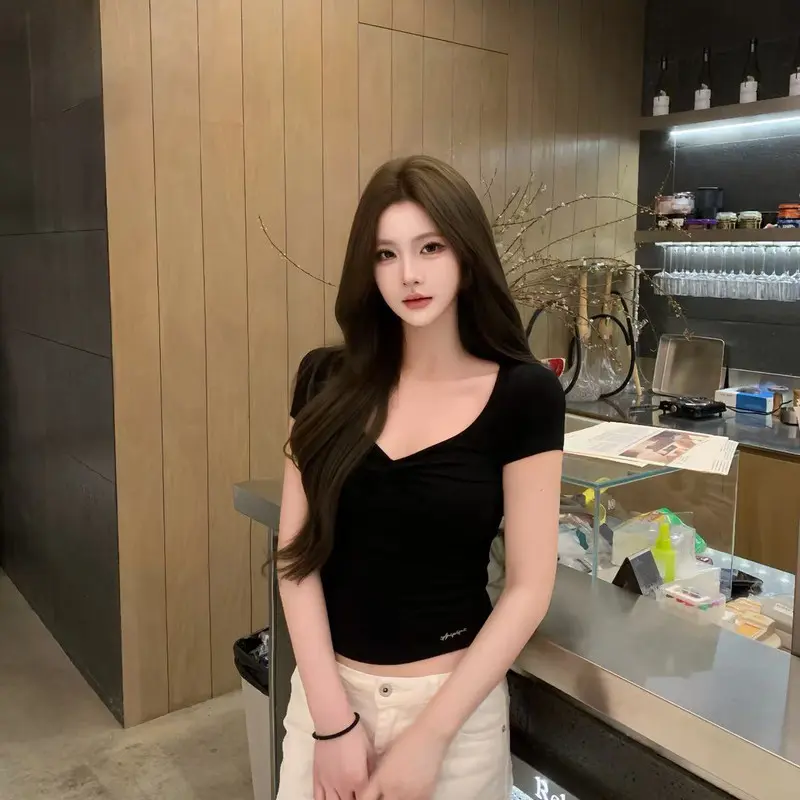 新人~呆呆的主播海报