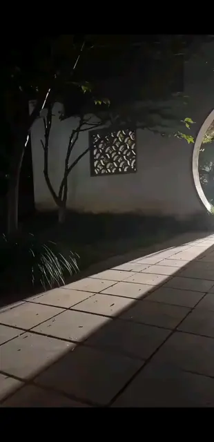 还是。。。。。