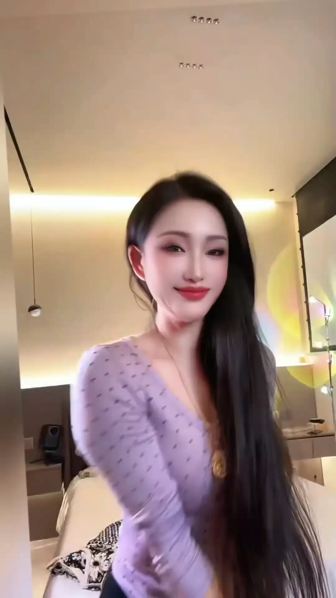 晚上七点半见/飞吻