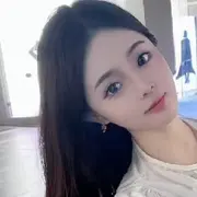 白茶🍎芳菲的用户头像