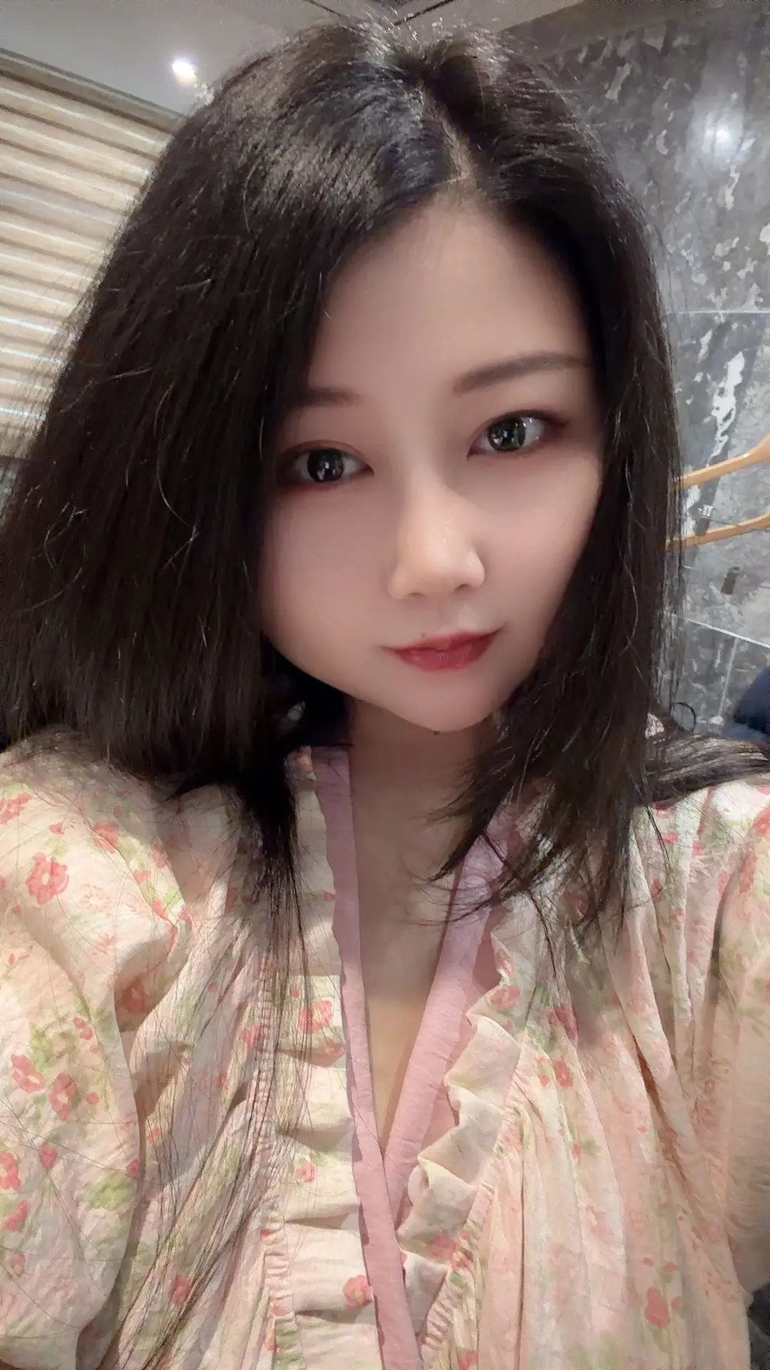 嘚瑟💗主播图片