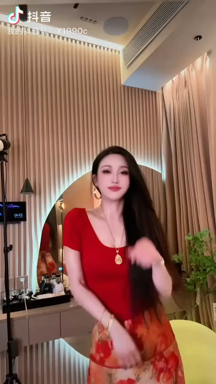 每晚七点半见