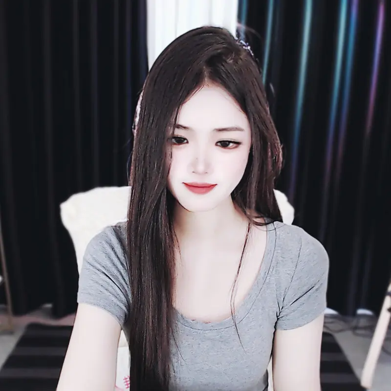 @新人钱中中的主播海报
