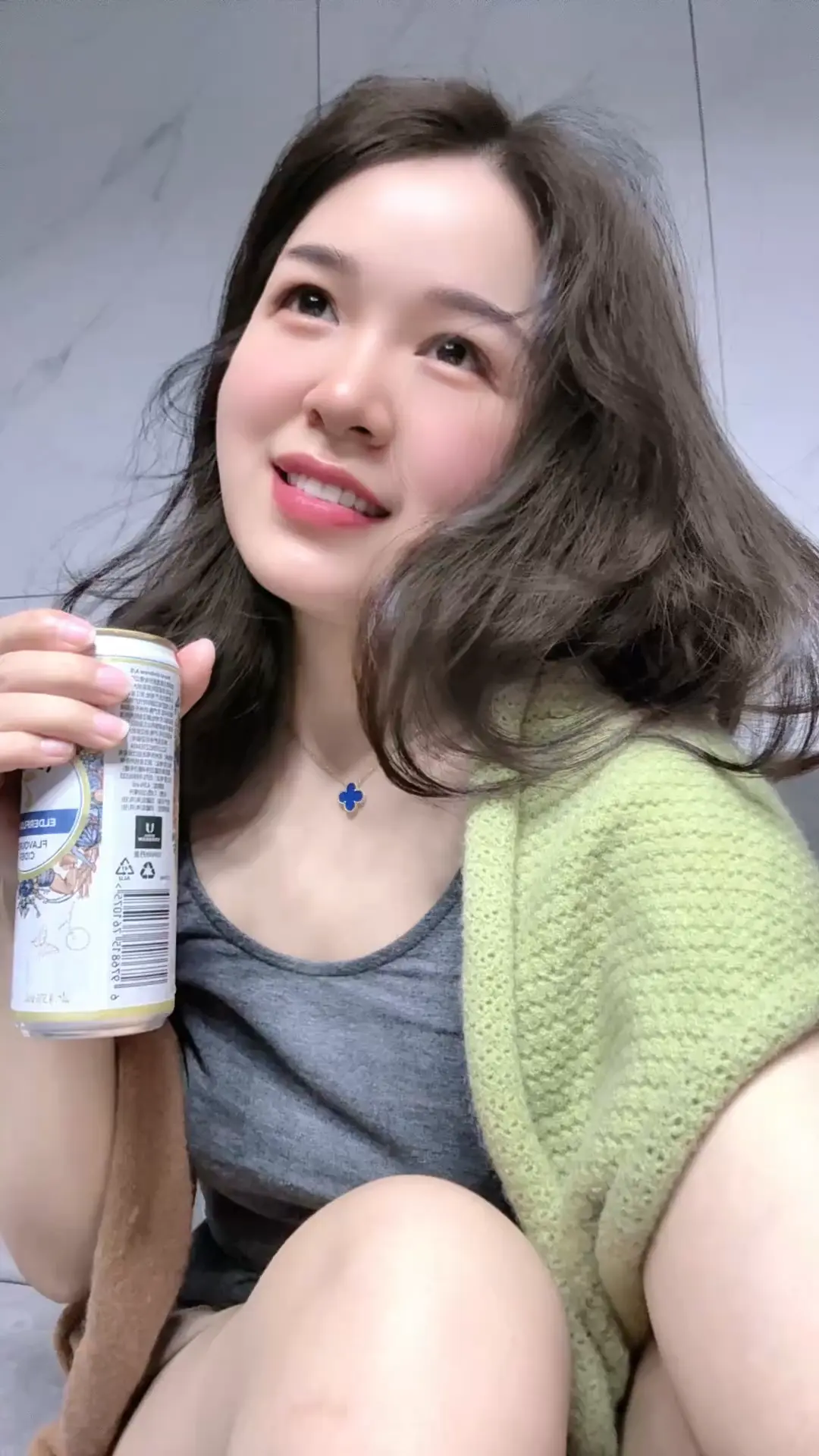 我羡慕天边的风  踏