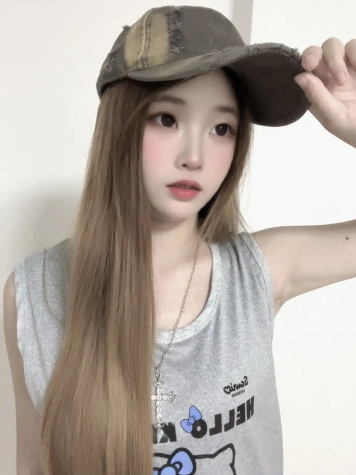 茜茜求保护主播图片