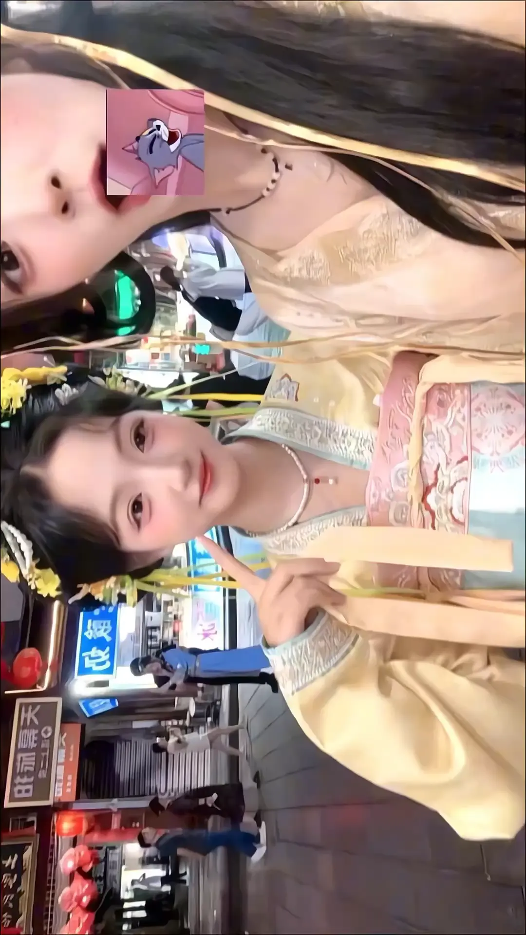 不同的列车，都在开往