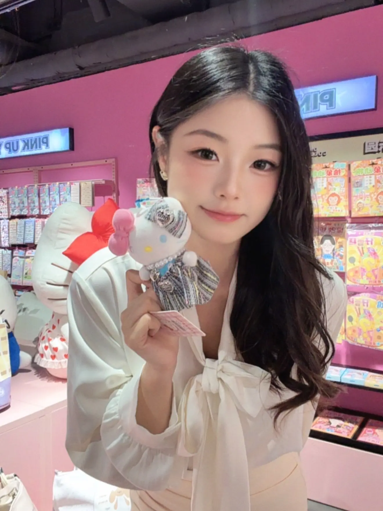 小小鱼🐬一点半播的主播照片