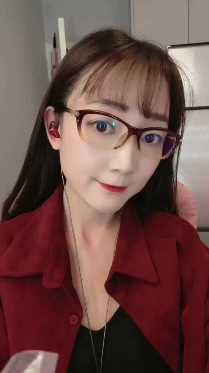 #温柔眼镜穿搭 #今日份高智感