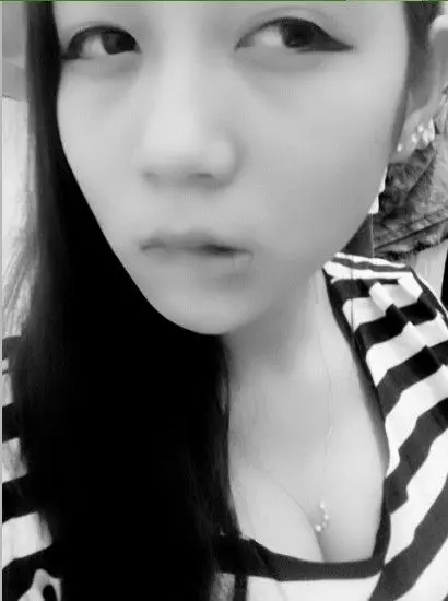 ↗我是小刨冰的主播照片